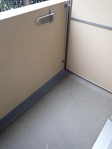 ラフィスタ東京イーストのバルコニー
