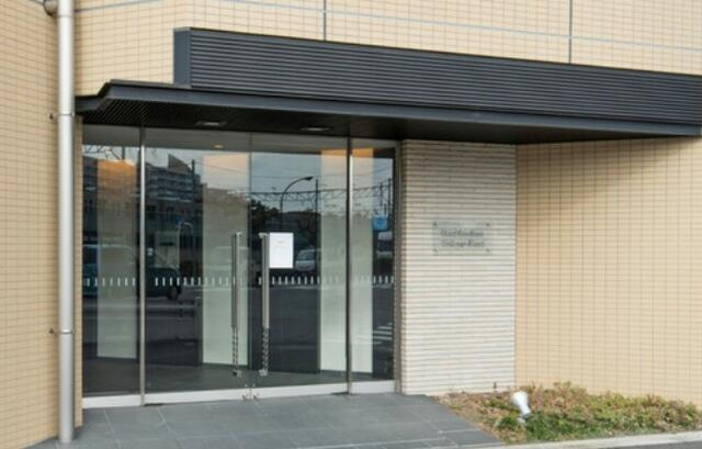 ラフィスタ東京イーストのエントランス