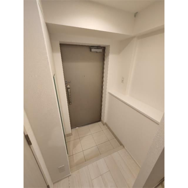 クオリタス門前仲町の玄関