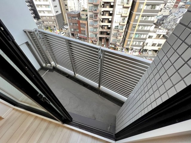 プラシア北千住のバルコニー