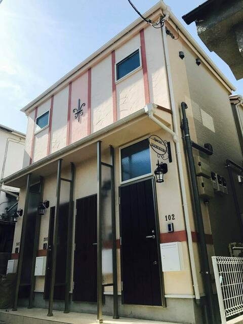 カルテット池袋の外観