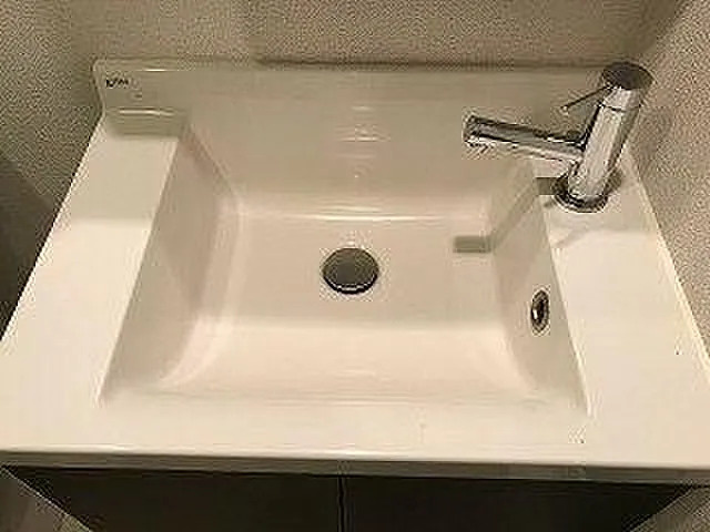 ガリシア新御徒町の洗面所