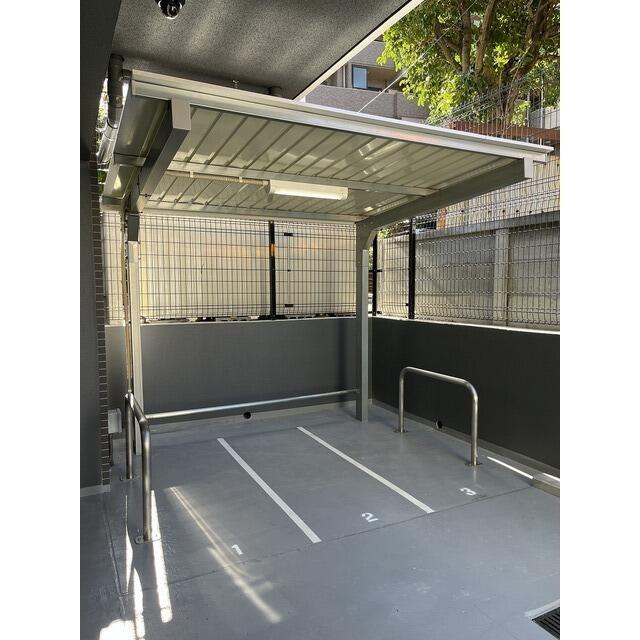 ブランシエスタ東陽町の駐車場