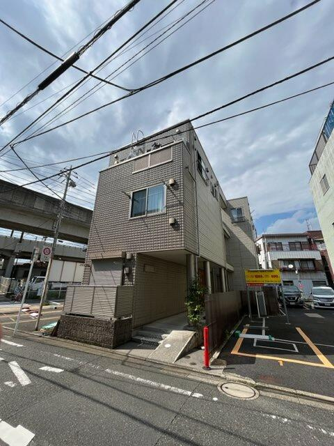 Ｆｉｅｓｔａの外観