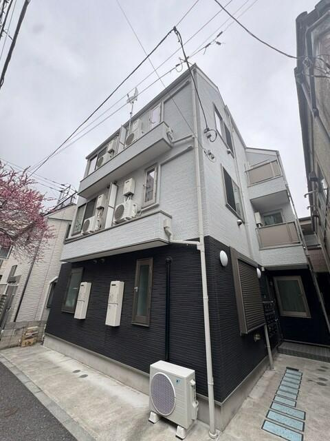 シャンテ大塚の外観