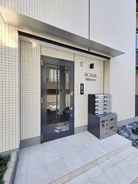 ｂ’ＣＡＳＡ池袋ＷＥＳＴのエントランス