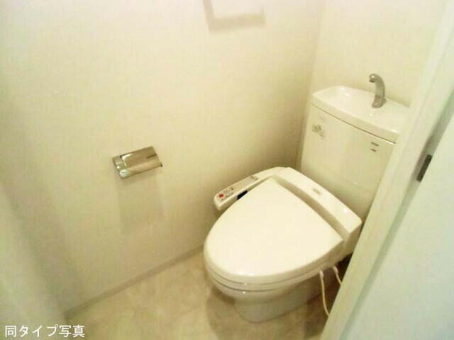 コンフォリア市谷柳町のトイレ