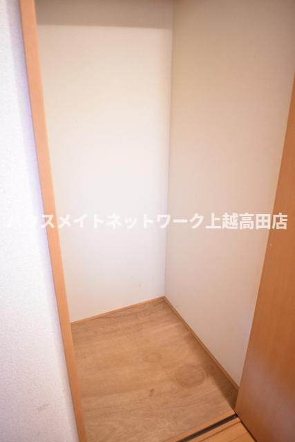 ベルオーク戸野目の収納|収納