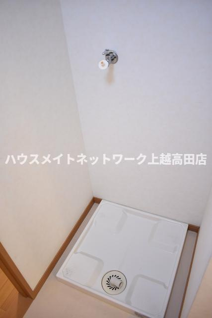 ベルオーク戸野目のその他|洗濯機置場
