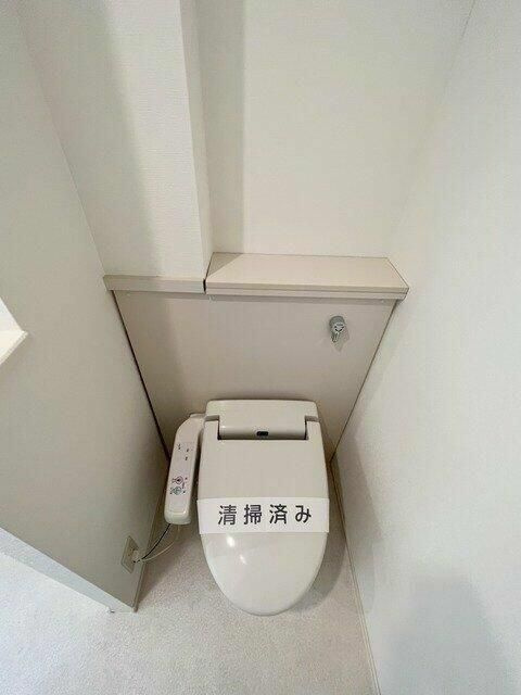 Ｔ’ｓ　ｃｏｕｒｔ　鷹番のトイレ|清潔感のあるトイレです