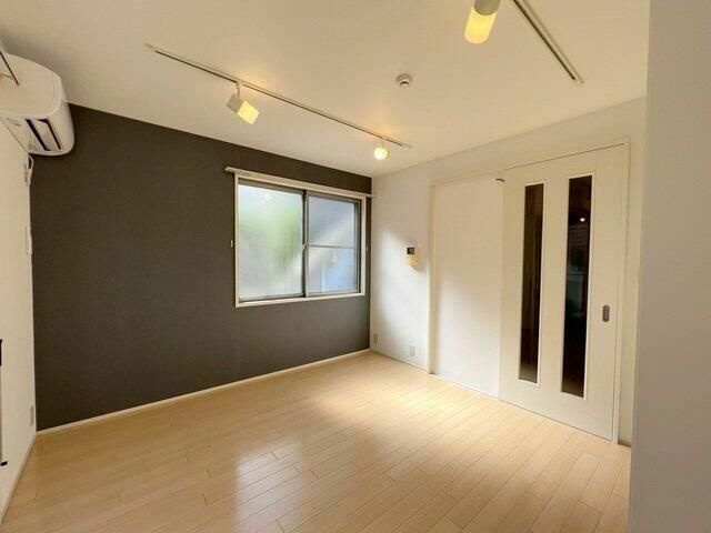 Ｔ’ｓ　ｃｏｕｒｔ　鷹番の居間・リビング|ゆったり過ごせる居間です