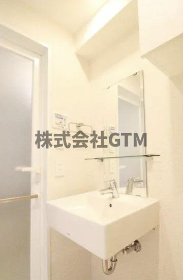【洗面所】