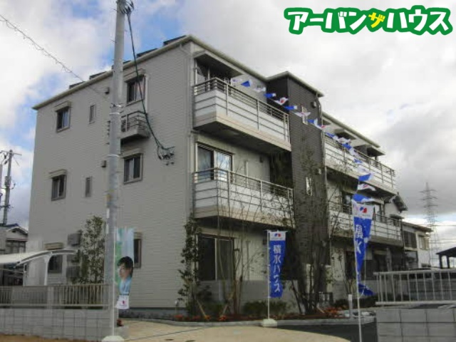 ソレイユコート富田の外観