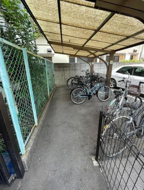 大阪市東淀川区井高野２丁目の店舗一部のその他共用部分