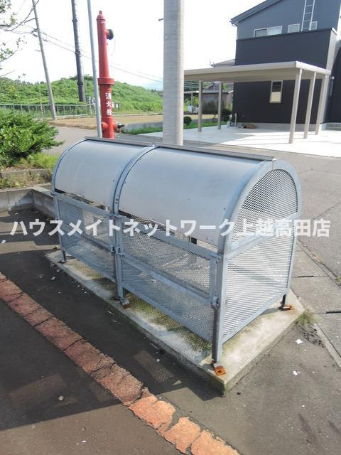 ルピナスⅠのその他共用部分|敷地内ゴミステーション（民間回収）