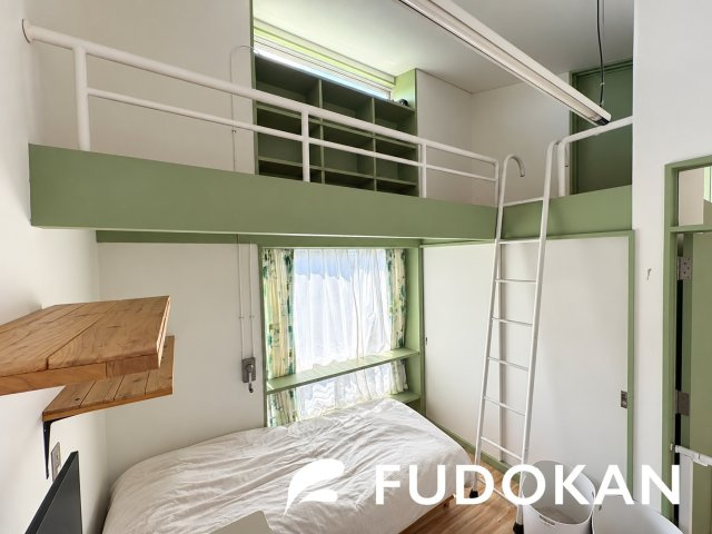 山形市桧町【中古住宅】の洋室|ワクワクするロフト付きです！！ロフトにも収納付きです！！