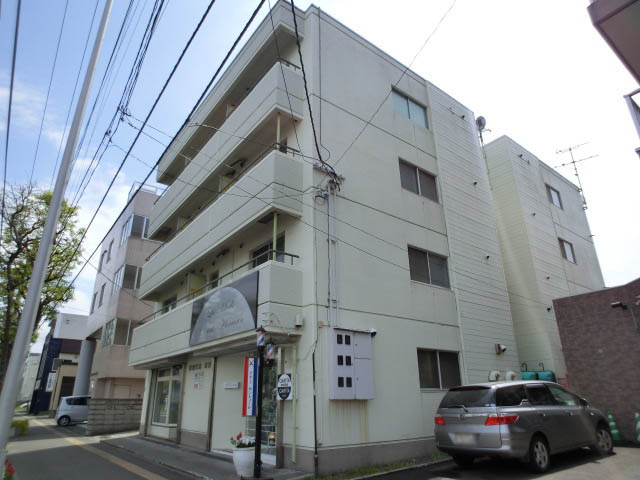 白栄ビル南郷