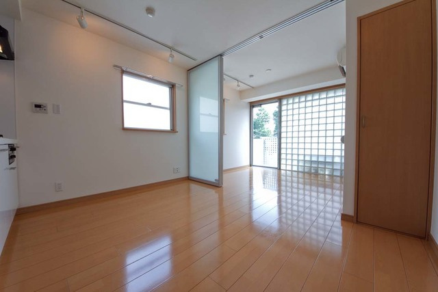 Ｂｅｌｌ南青山の居間・リビング|※写真は同タイプ住戸です。