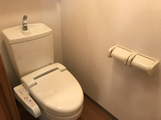 ラ　クローンのトイレ|シャワー付トイレ