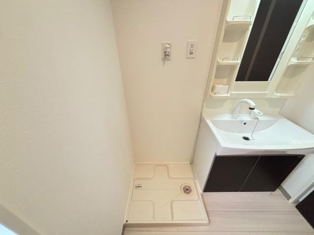レジデンス鶴田の洗面所|室内洗濯機置き場