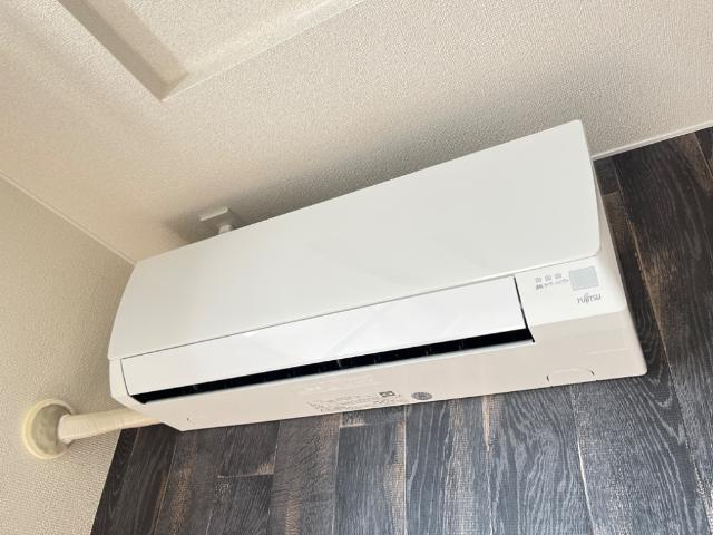 グリーングラス弐番館の設備|エアコン