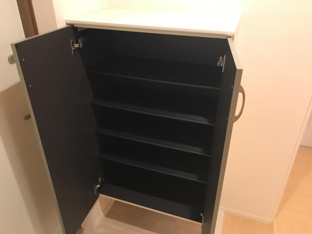 ジュネスの収納|下駄箱