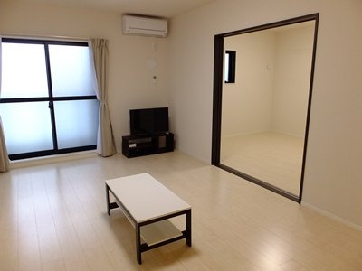 ミランダ紫陽花の居間・リビング|1LDKのお部屋です！