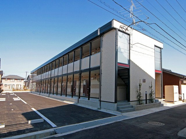 レオパレス蓮花寺シオサイトの外観