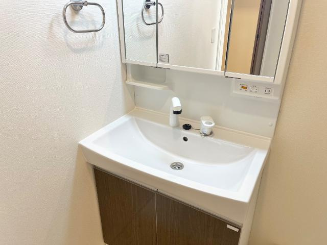 仮）久喜市本町スターテラスⅡ・Ｌの洗面所|洗髪洗面化粧台（イメージ）