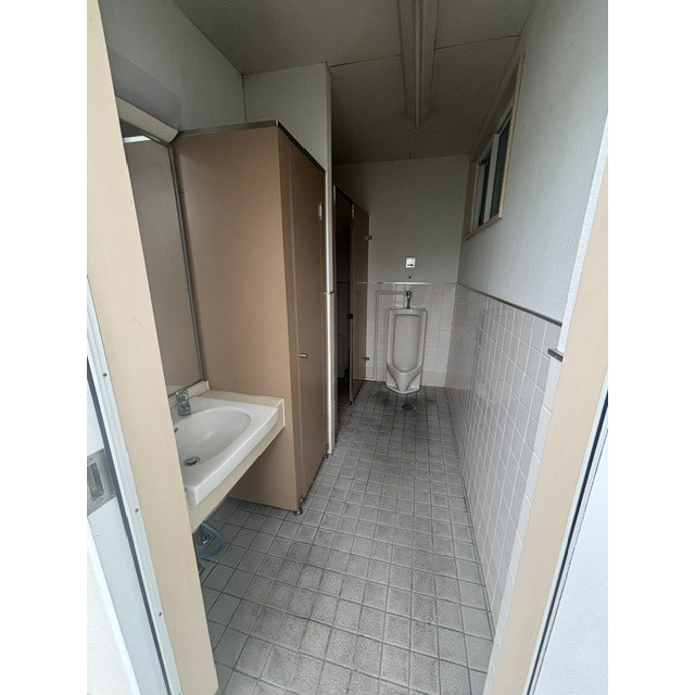 高富939番2店舗のトイレ