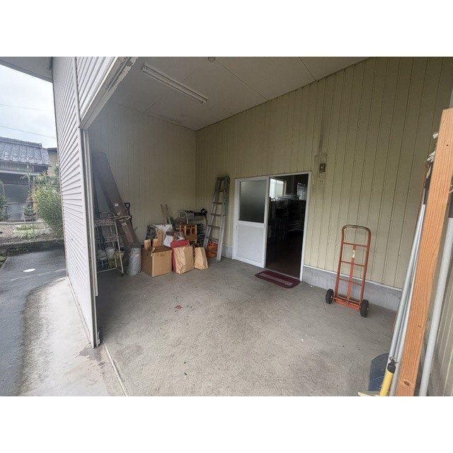高富939番2店舗のその他