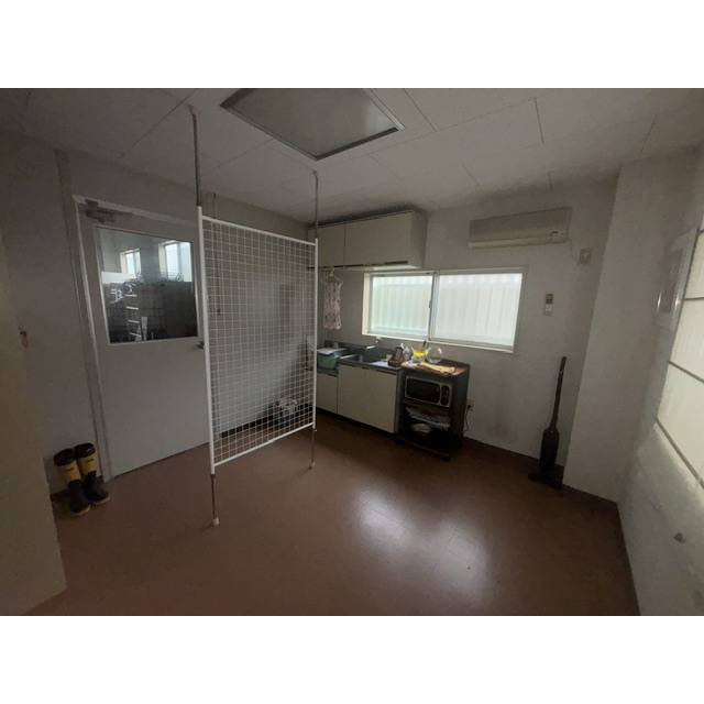 高富939番2店舗のキッチン