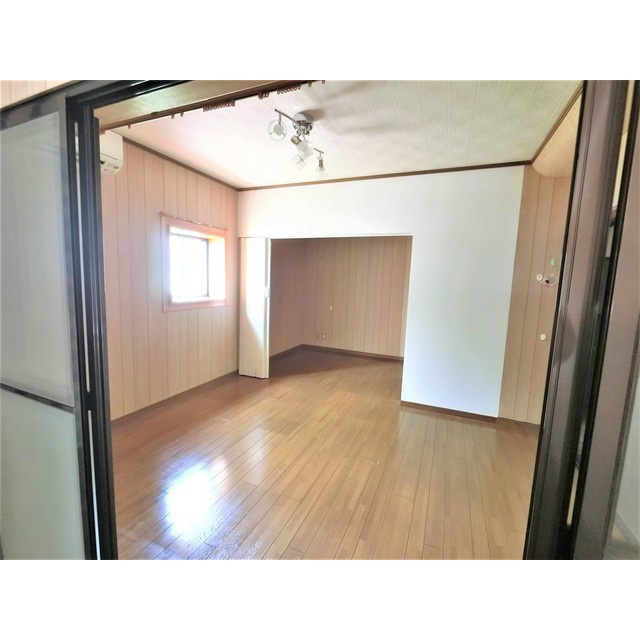 本巣郡北方町北方の一戸建ての居間・リビング