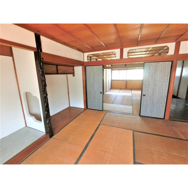 本巣郡北方町北方の一戸建ての居間・リビング