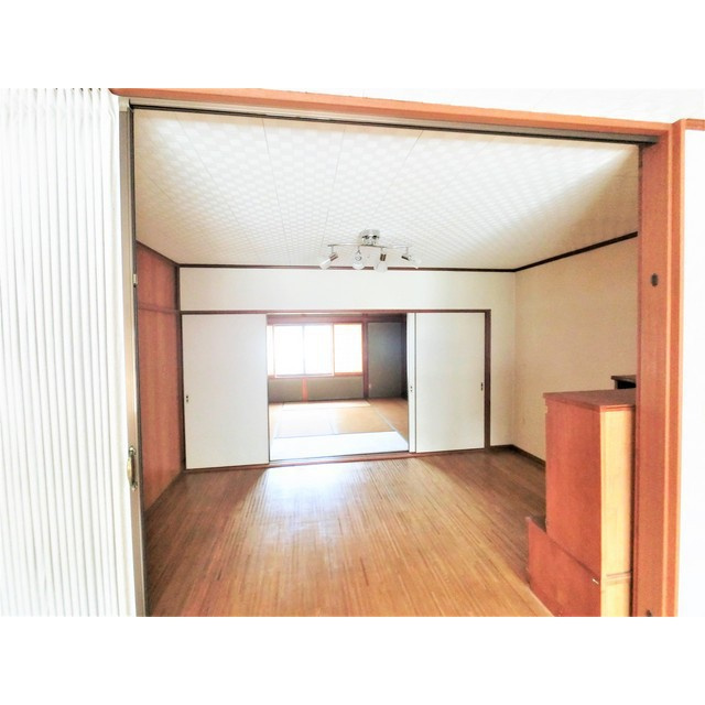 本巣郡北方町北方の一戸建ての居間・リビング