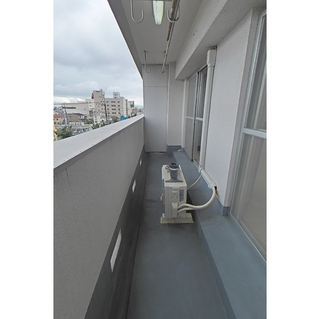 岐阜市加納新本町３丁目の賃貸マンションのバルコニー