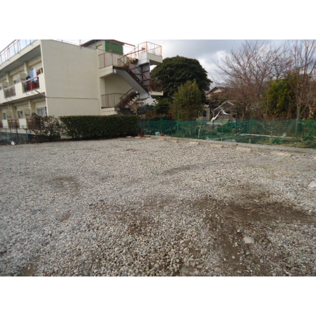 門池Ⅱの駐車場
