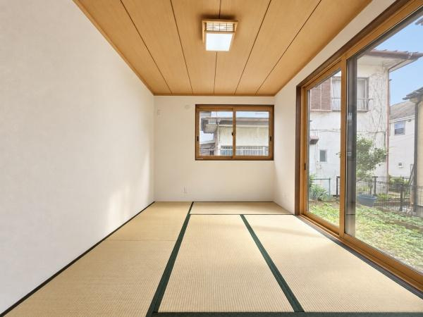 横浜市栄区元大橋１丁目の中古一戸建の和室|食後の後は和室でゴロゴロ出来ちゃいます！
お客さんが来た時には客室としても利用できます♪