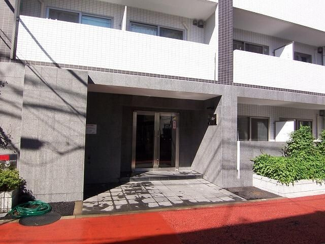 Ｌｕｘｓ上板橋のエントランス
