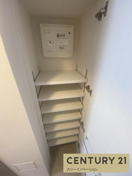 エスリード大阪リエートの収納