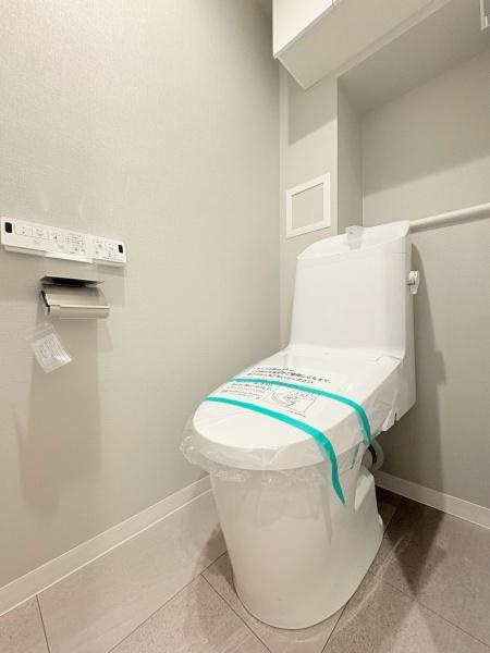 クリオ溝の口壱番館のトイレ|清潔感のあるトイレです！多機能パネル付きです。
