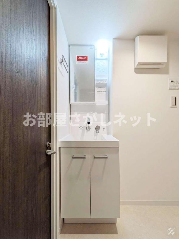 アザレア板橋【おとり物件なし】の洗面所