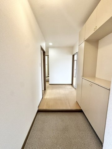 パル橘の玄関