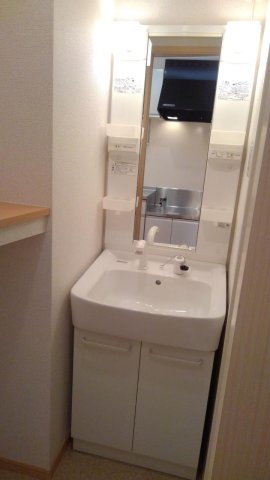 クレセント　ルーンの洗面所