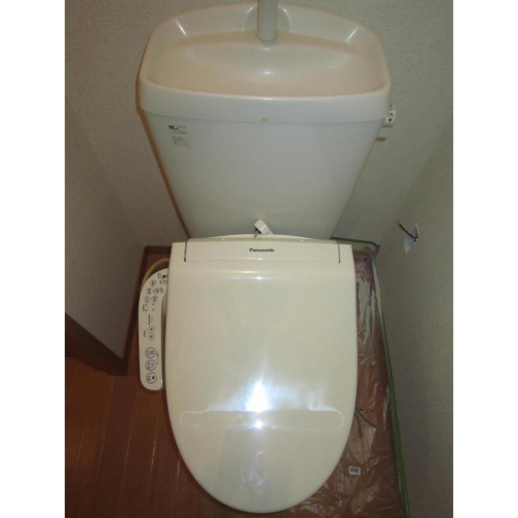 リリカ　２３のトイレ|清潔感のあるトイレです