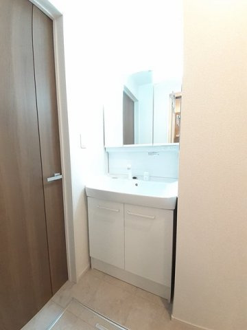 クルール花の木の洗面所