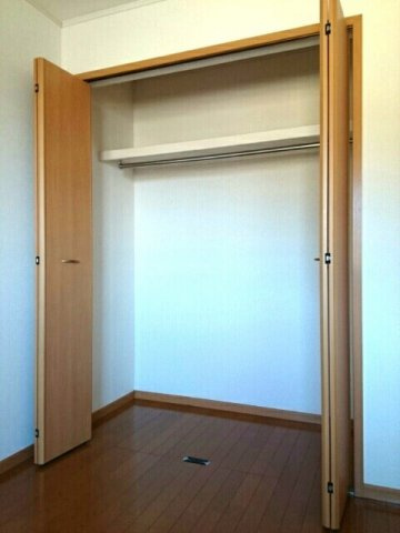 エレガンス喜入Ｂの収納