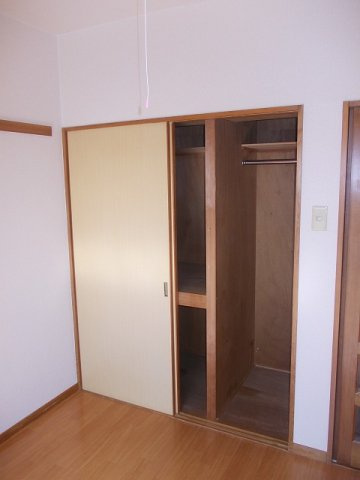 ドミール本城の収納