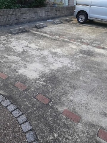 グランドールかさでらの駐車場