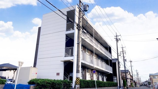 レオパレス清良の外観